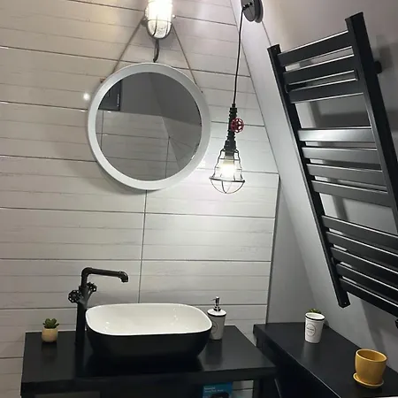 Makszemnyi Vendeghaz *