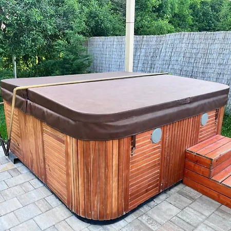 Шале Makszemnyi Vendeghaz *