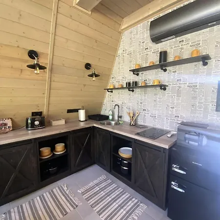 Makszemnyi Vendeghaz Шале Bukkaranyos